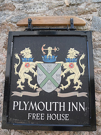 The Plymouth Inn Sign